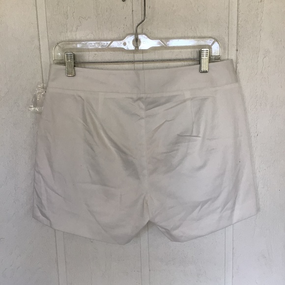 VINCE CAMUTO WHITE COTTON FLAT FRONT SHORTS SIZE 8 NWT - Picture 3 of 9